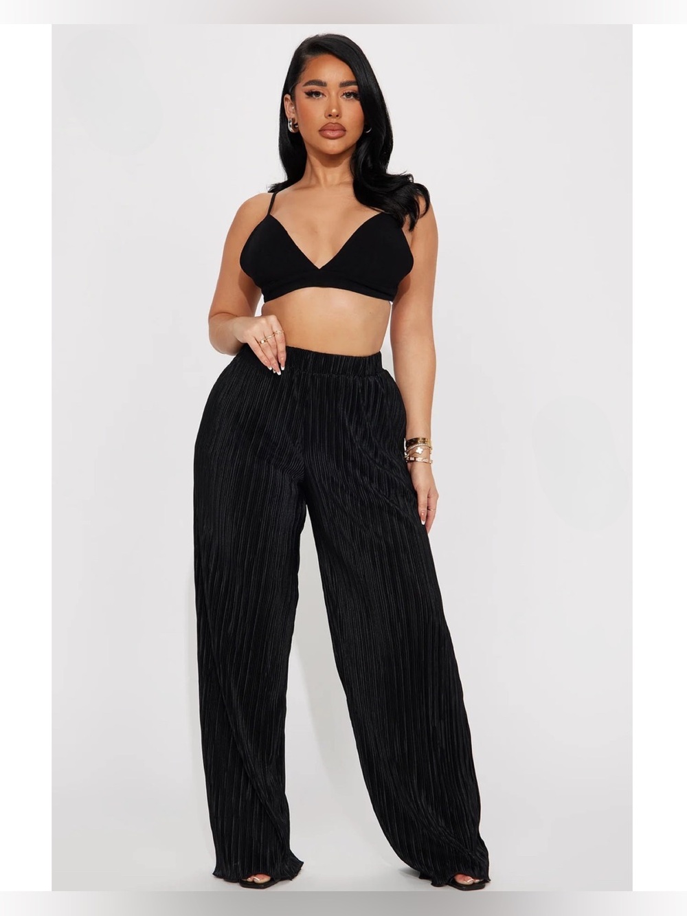Wide-Leg Pleated Women’s Pants - Black